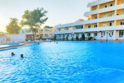malbuhta_pool_open_04